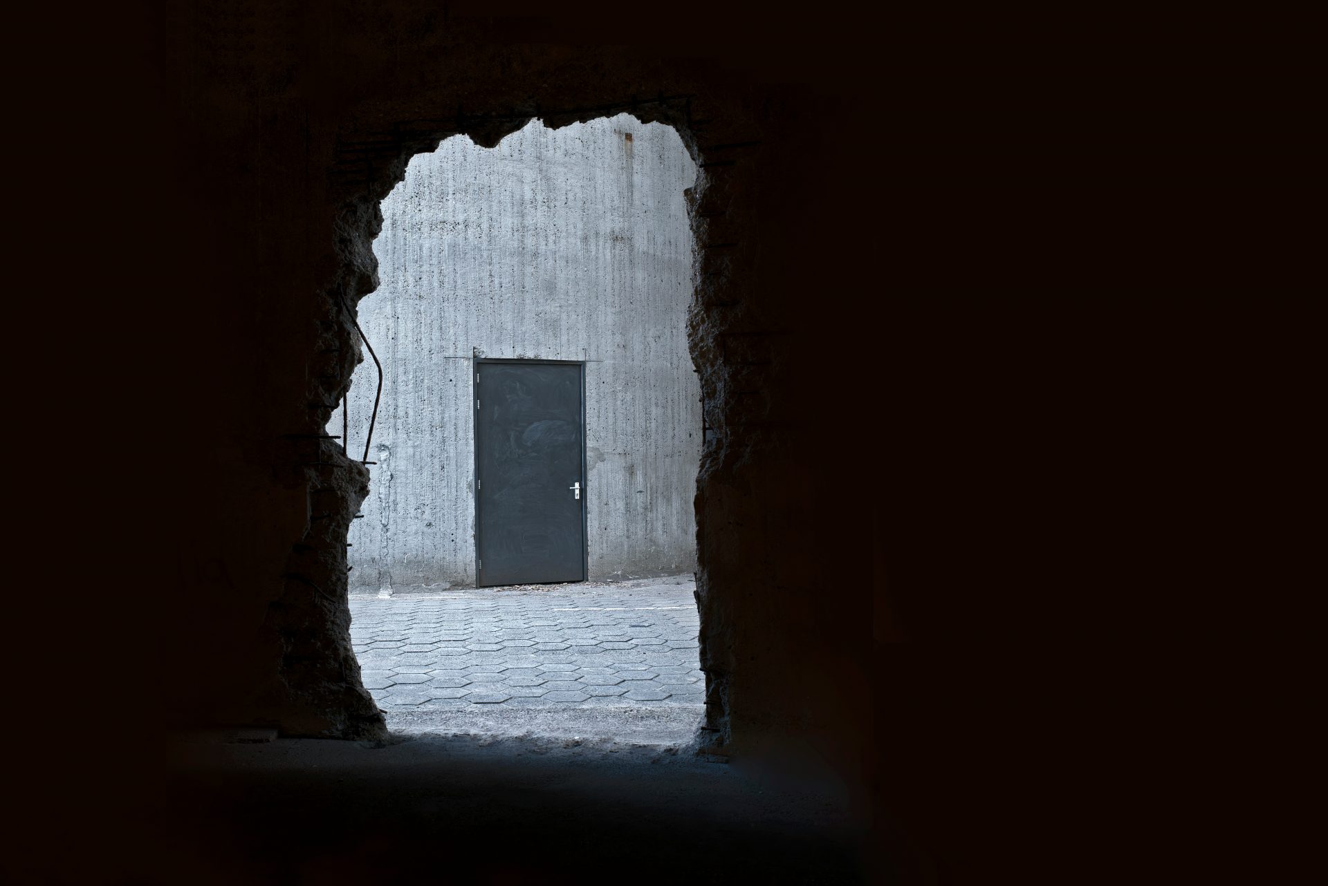 Römer 12:12 Verpass nicht die offenen Türen – Was passiert, wenn du dranbleibst