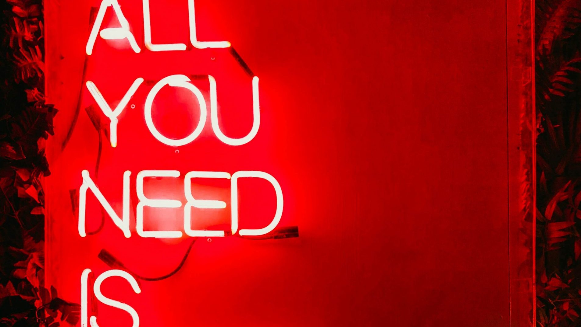 Matthäus 22,37-39 Das radikale Gebot der Liebe: Einfach gesagt, schwer getan → „Du sollst den Herrn, deinen Gott, lieben mit deinem ganzen Herzen, mit deiner ganzen Seele und mit deinem ganzen Verstand. Dies ist das große und erste Gebot. Das zweite aber ist ihm gleich: Du sollst deinen Nächsten lieben wie dich selbst.“