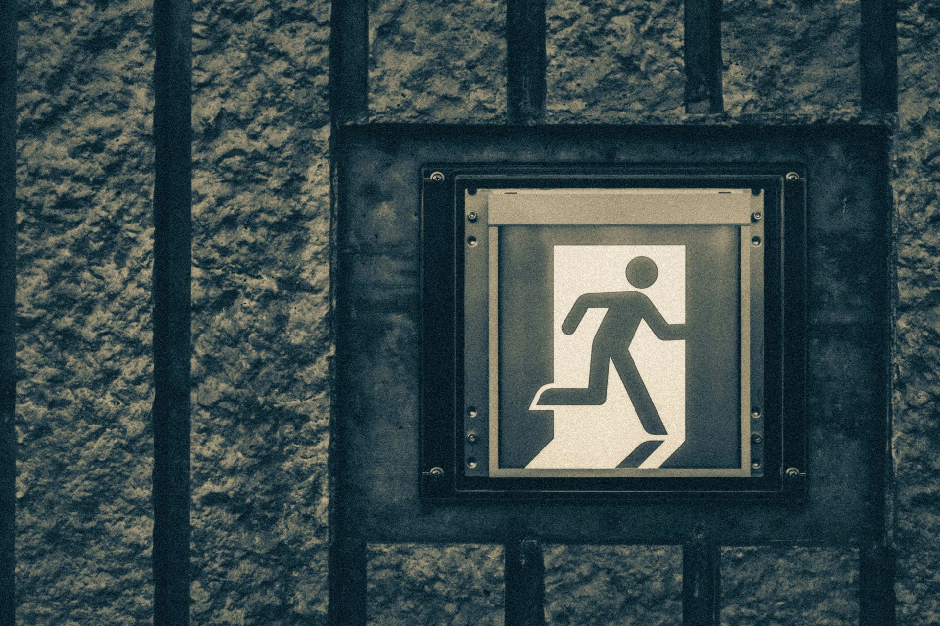 Gedanken zum Thema Endzeit — Wirst du bleiben? → Johannes 6,67 „Da fragte Jesus die Zwölf: Wollt auch ihr weggehen?“